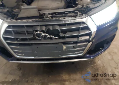 2018 Audi Q5 2.0T Premium/2.0T Tech Premium z USA, uszkodzony, nr VIN WA1BNAFY4J2016053